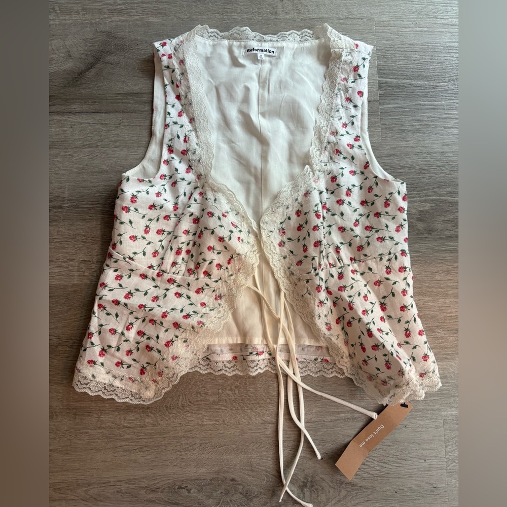 Reformation White Floral Lace Blouse